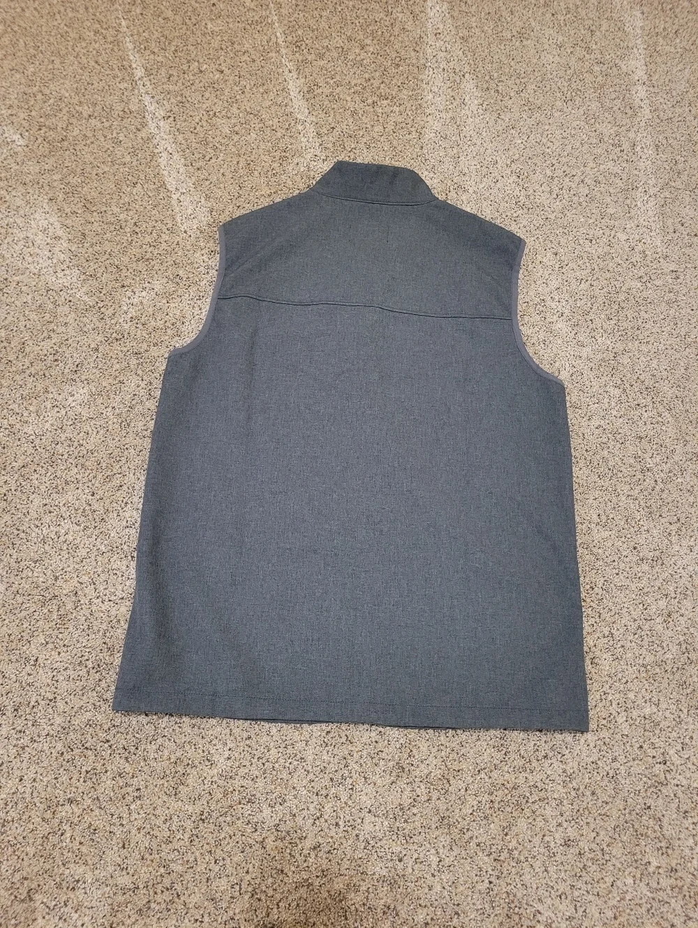 Quince Men's Gray Zip Front Vest Size Large